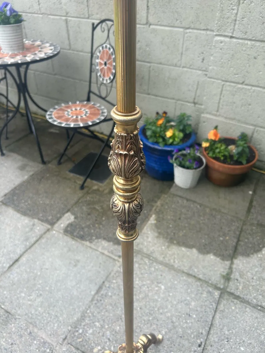 Antique brass floor lamp - Image 3