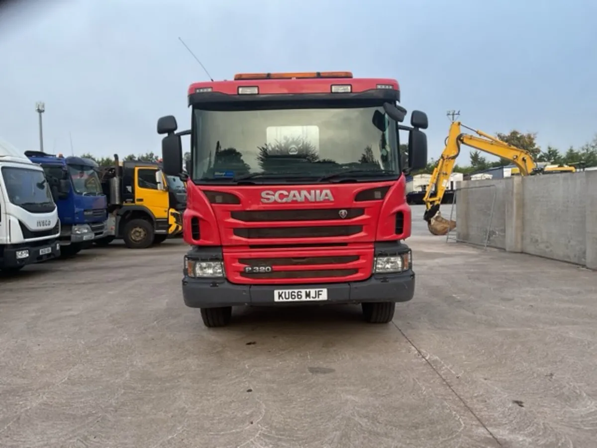 2016 Scania P320 6x4 Mixer - Image 2