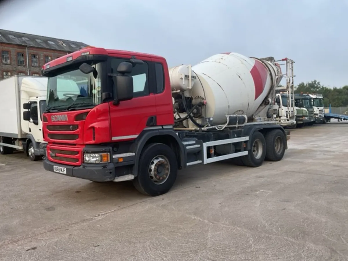2016 Scania P320 6x4 Mixer - Image 3