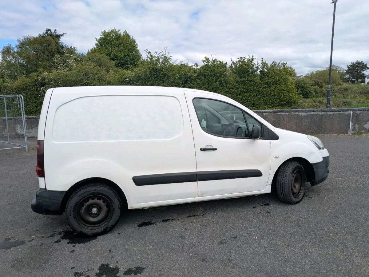 141 Citreon Berlingo - Image 4