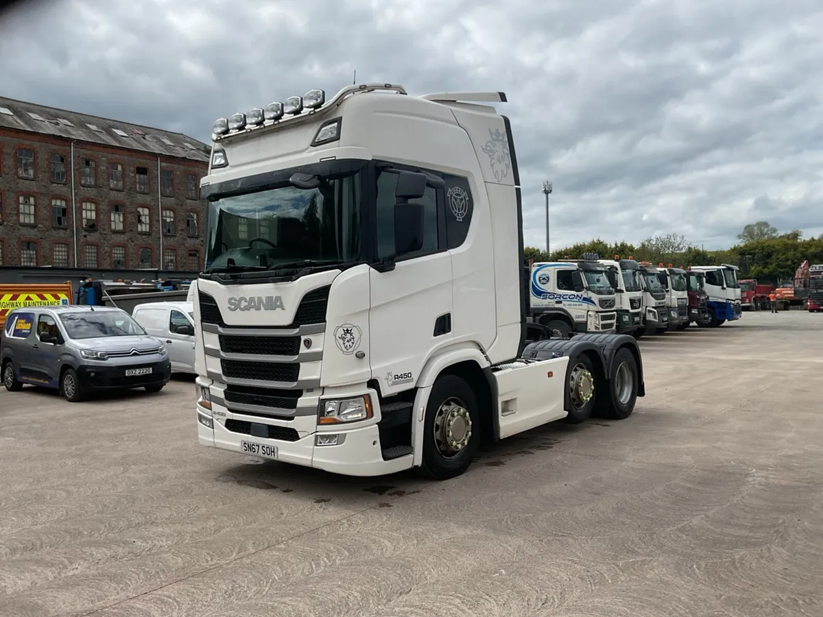 2017 Scania R450 6x2 - Image 3
