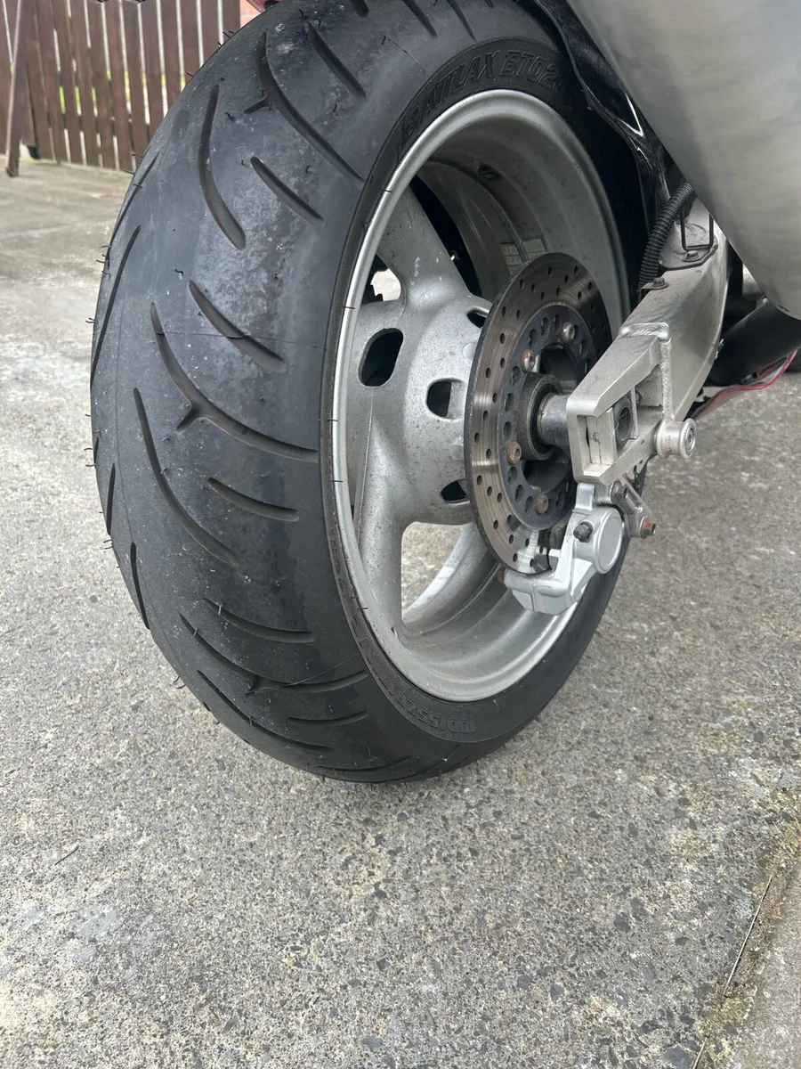 Yamaha Thunderace - Image 3