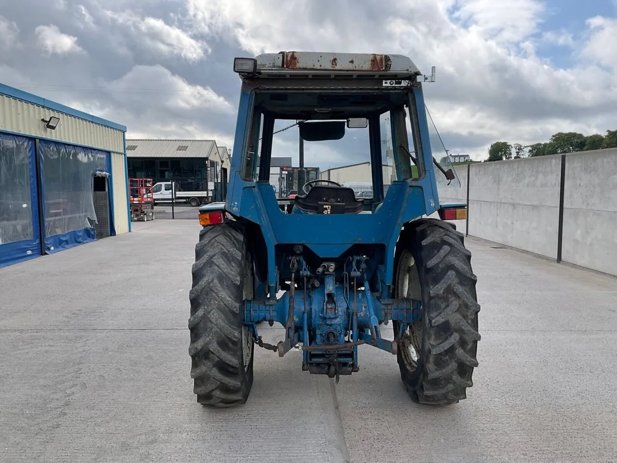 FORD 4600 2WD TRACTOR - Image 4
