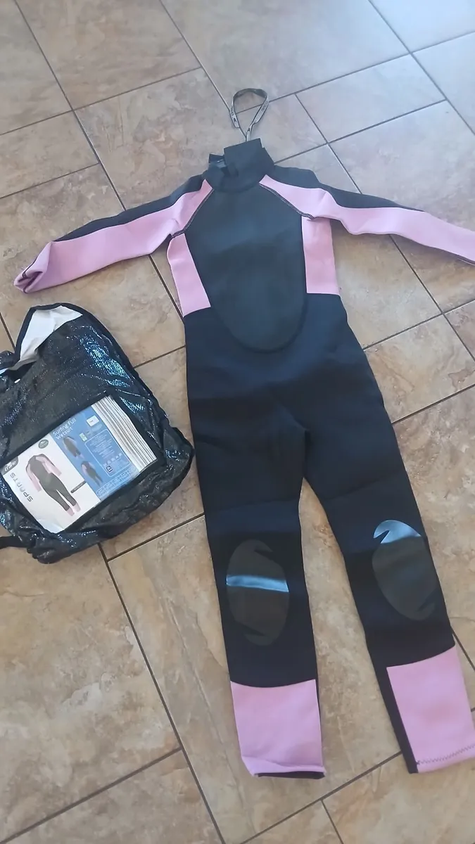 Wetsuit