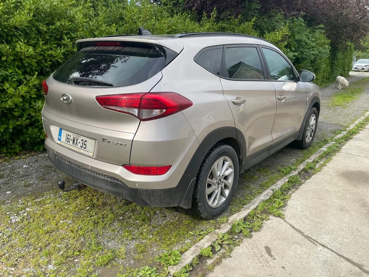 Hyundai Tuscan 2016 - Image 4