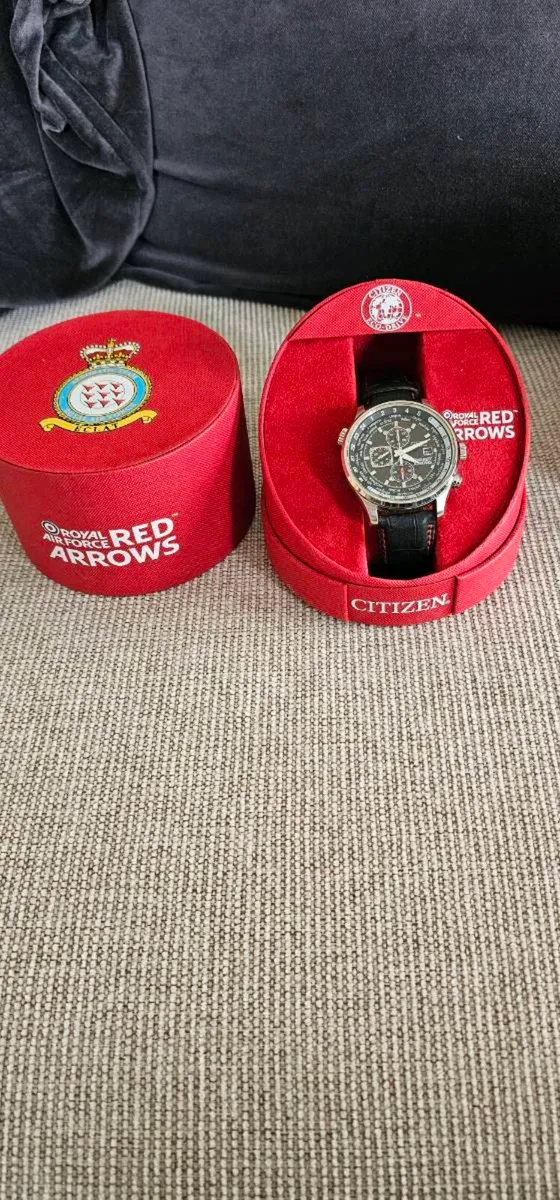 Watch - Image 3