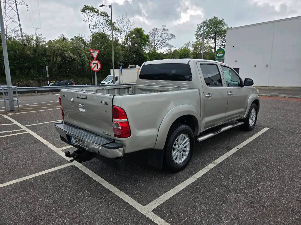 2012 Toyota Hilux 3.0 - Image 4