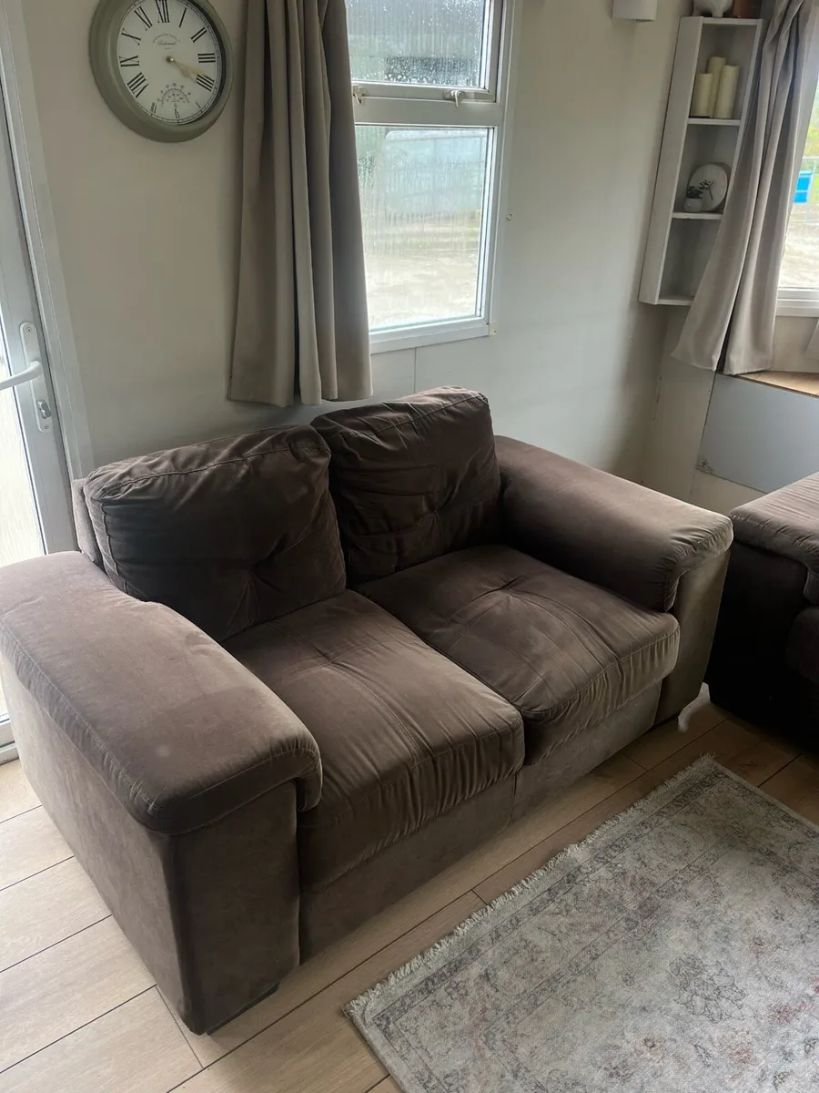 2 & 3 Seater Couch - Image 3