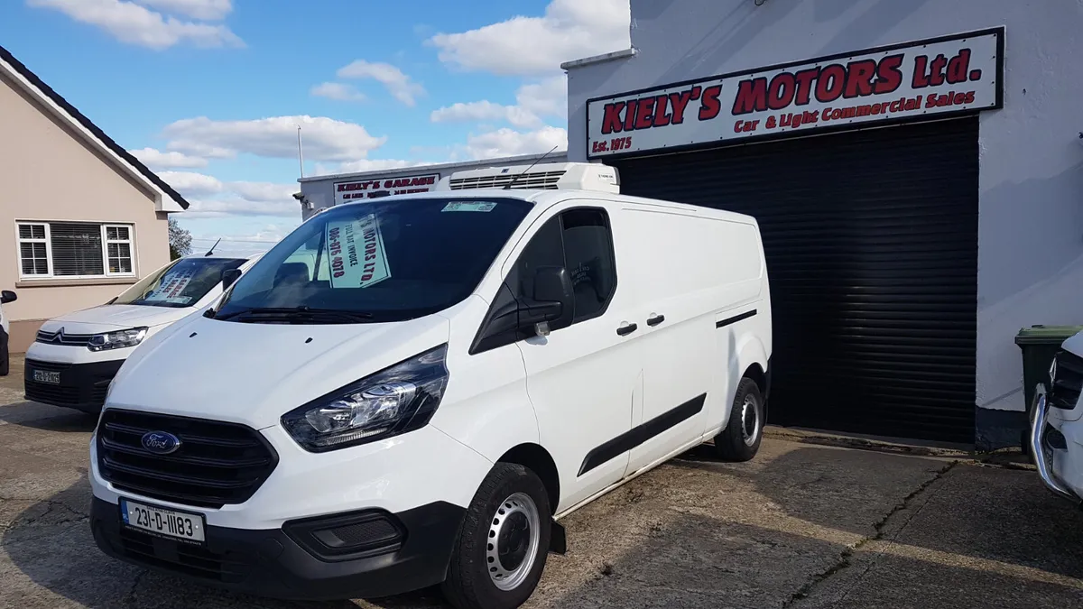 Ford Transit Custom FRIDGE 2023 LWB 130BHP VAT INV - Image 3