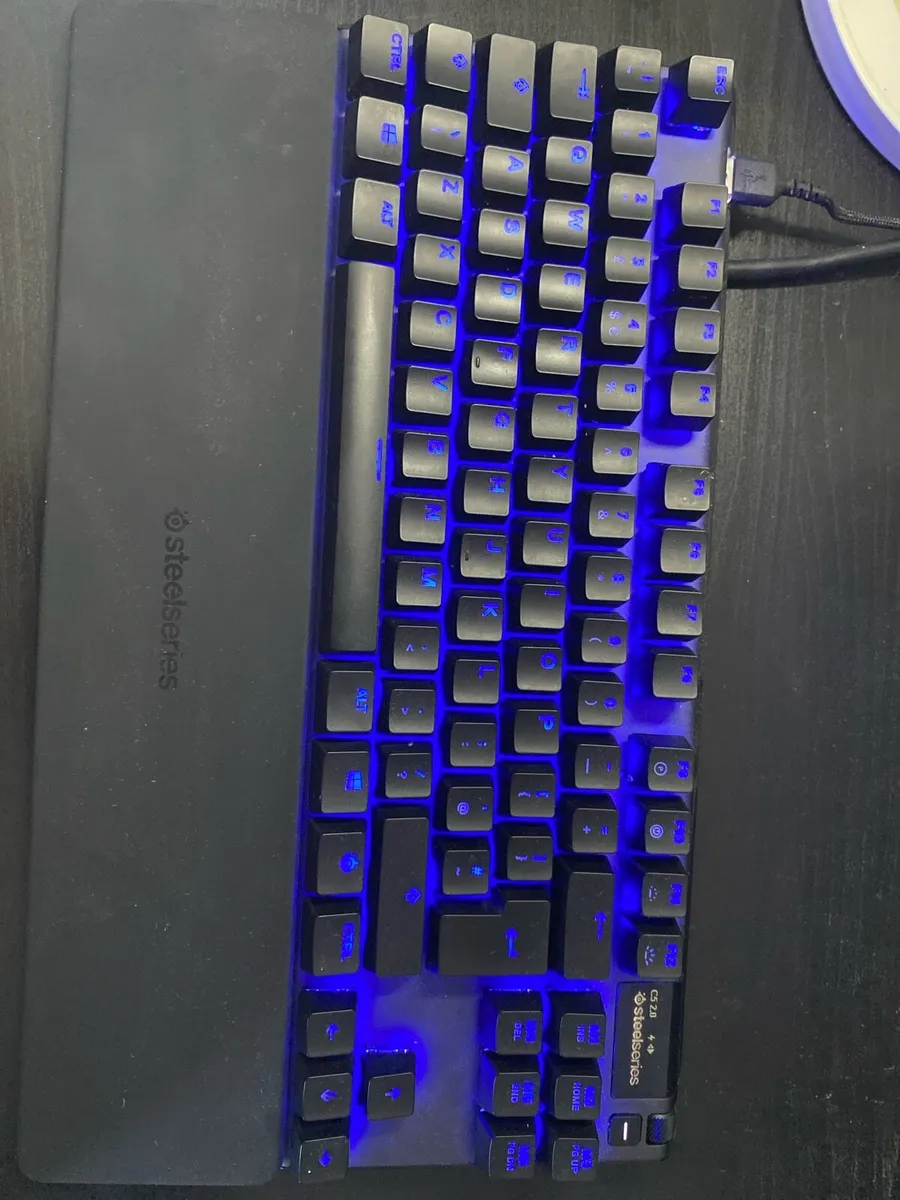Apex pro tkl (Gaming Keyboard) - Image 3