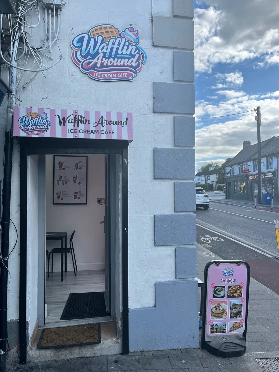 Ice cream shop - Image 2