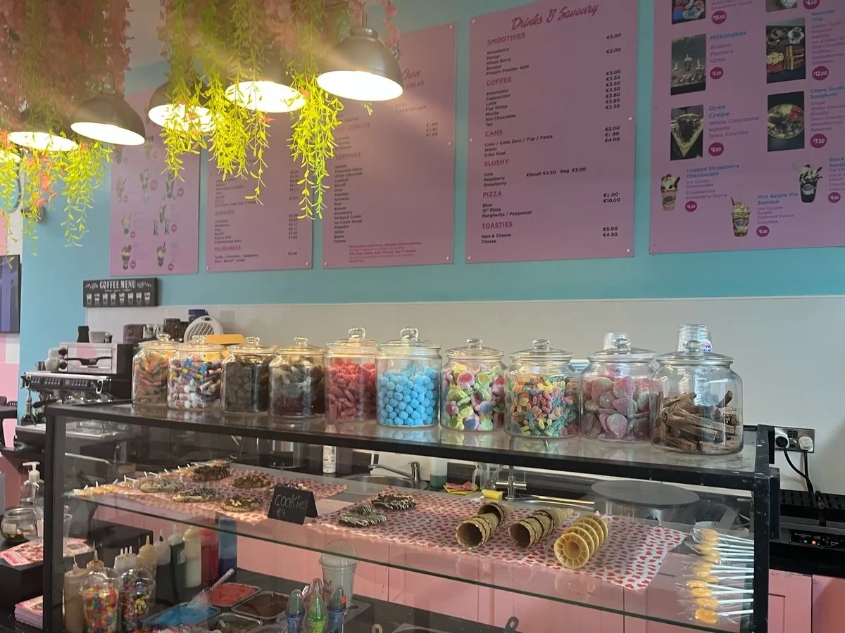 Ice cream shop - Image 1
