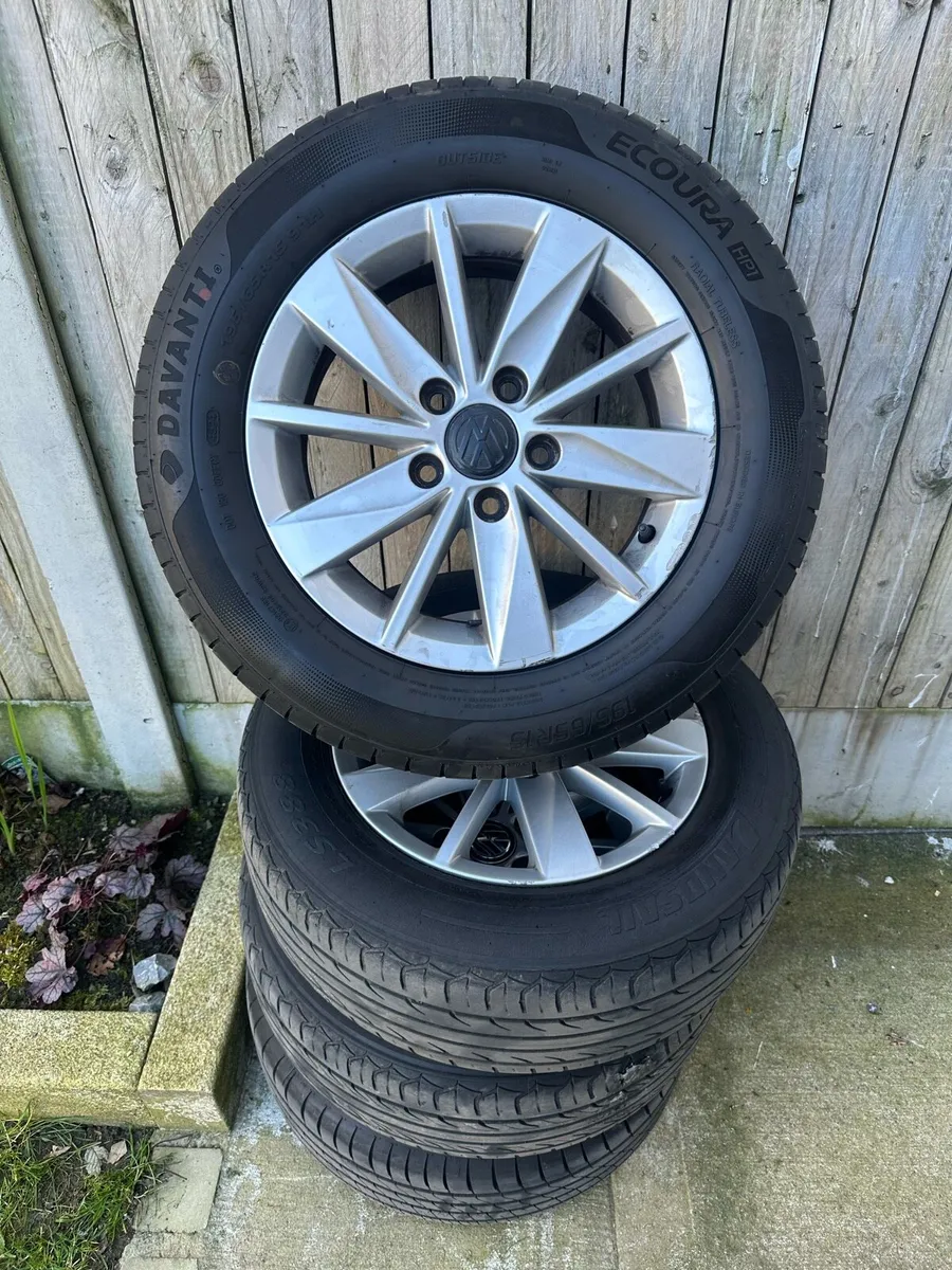 Volkswagen Golf Alloys - Image 1