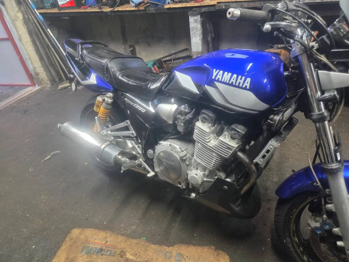Yamaha XJR 1300 - Image 1