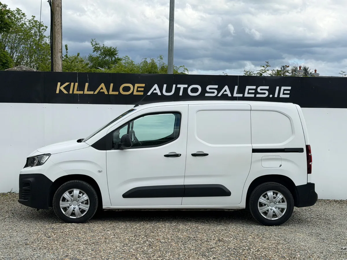 2020 Peugeot Partner 1.5HDI 3 Seater - Image 4