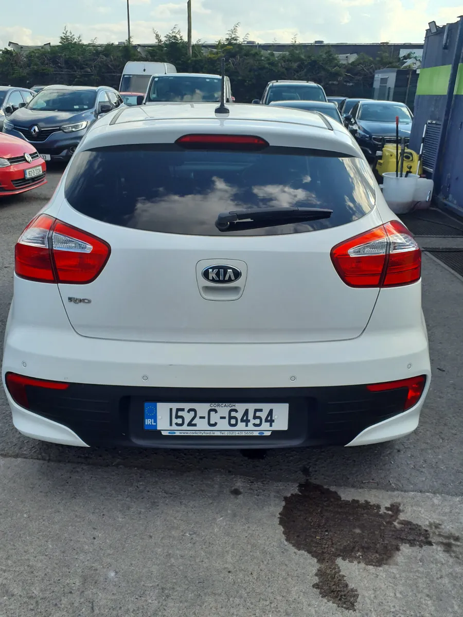 Kia Rio 2015 panel damage - Image 4