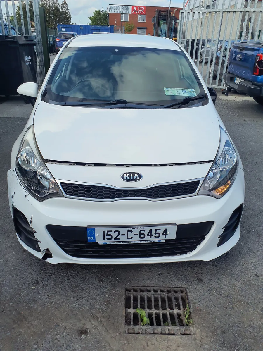 Kia Rio 2015 panel damage - Image 1