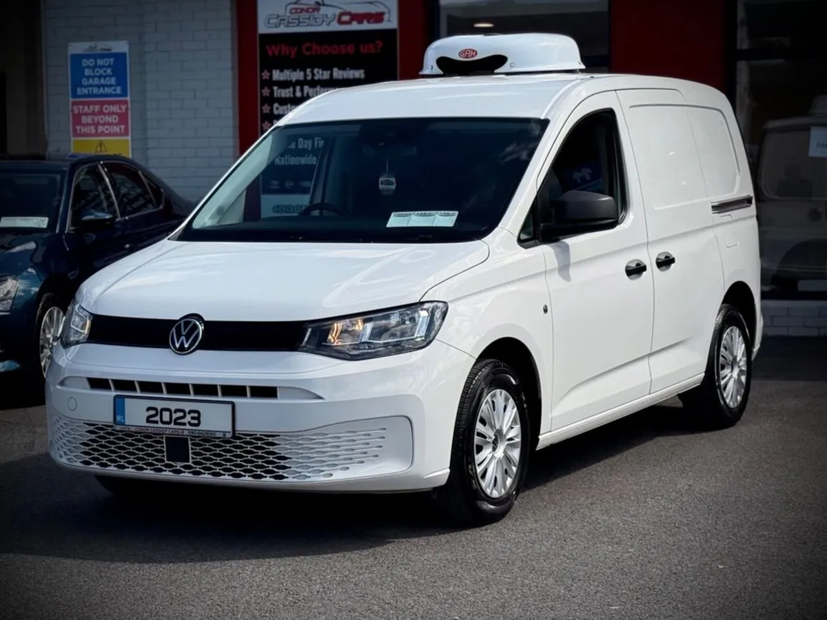 Volkswagen Caddy C20 TDI COMMERCE PLUS // FRIDGE V - Image 3