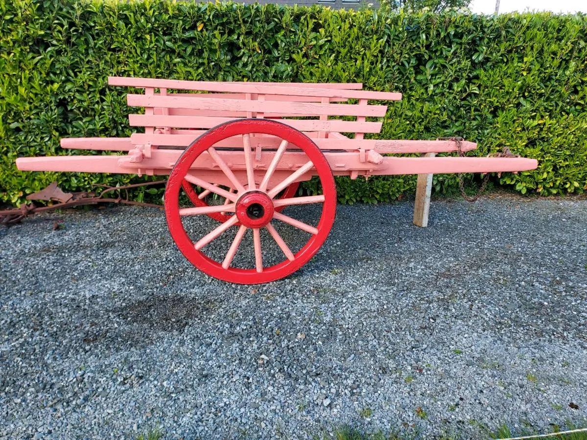 Vintage horse cart - Image 1