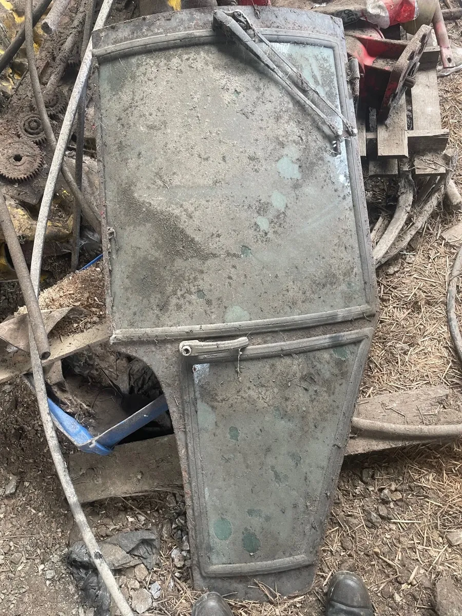 John Deere 2650 Parts - Image 1