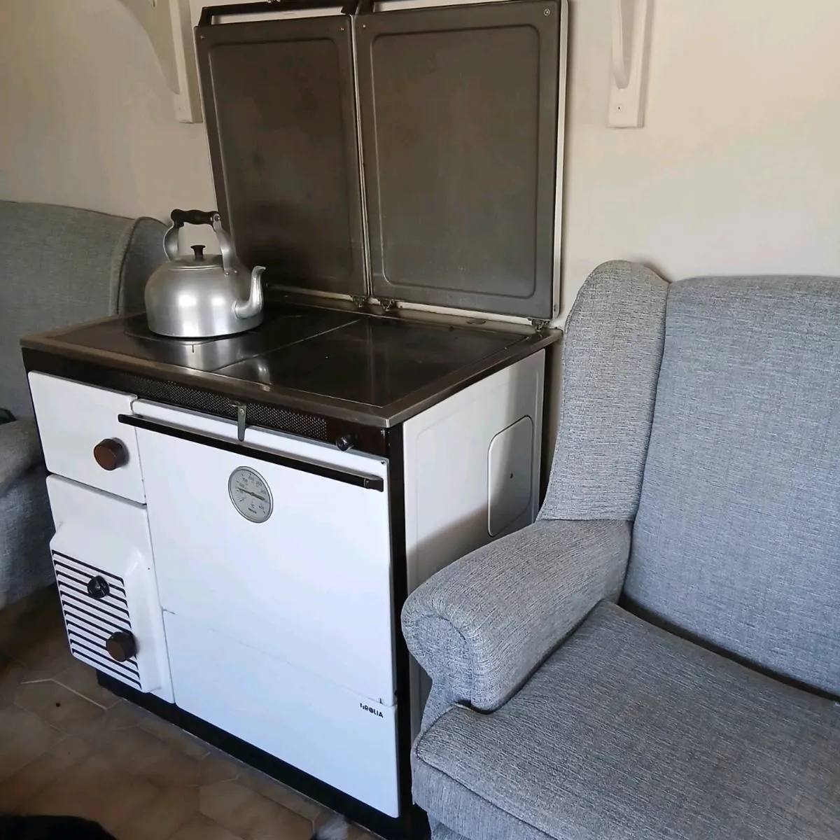 Tirola Cooker - Image 3