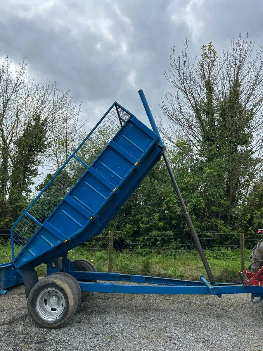 Tipping trailer - Image 2