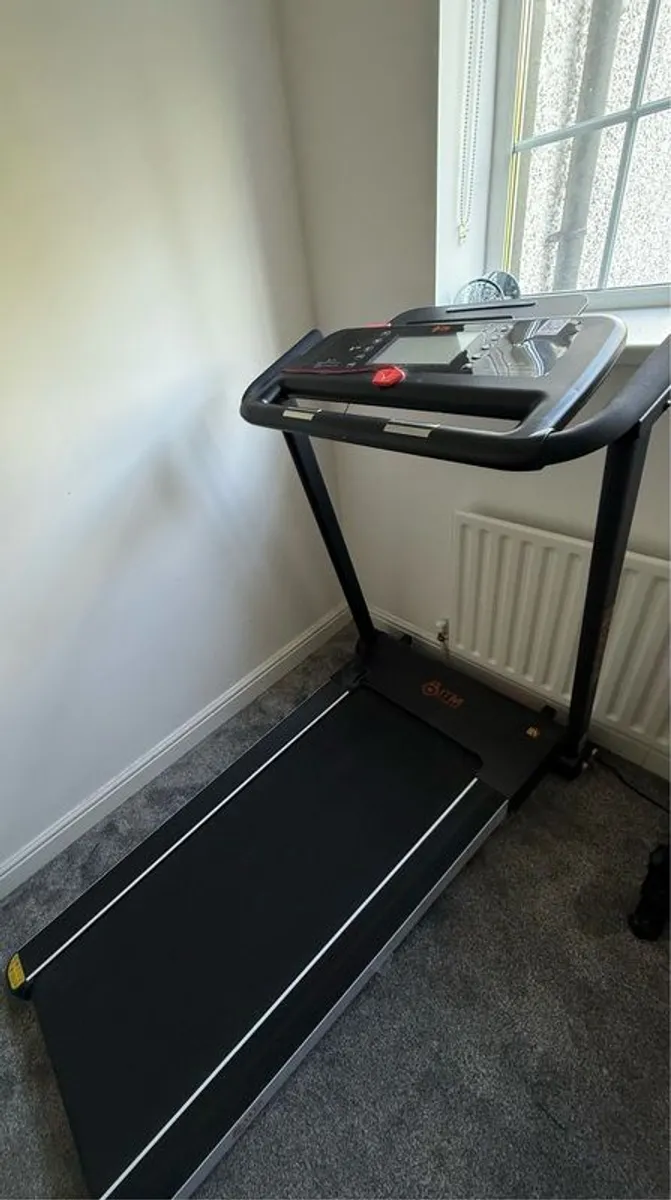 Treadmill - Image 1