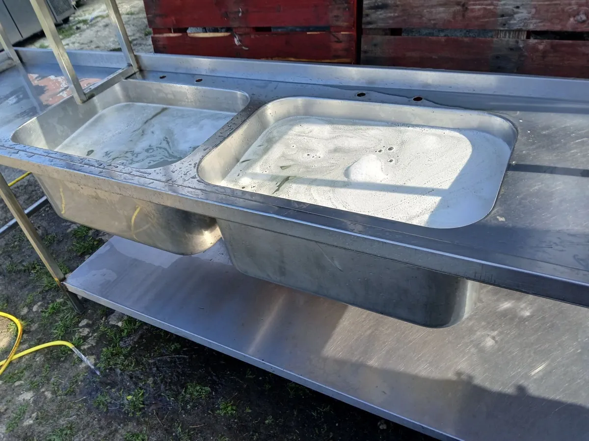 Staneless steel cabbinet double sink unit complete - Image 4