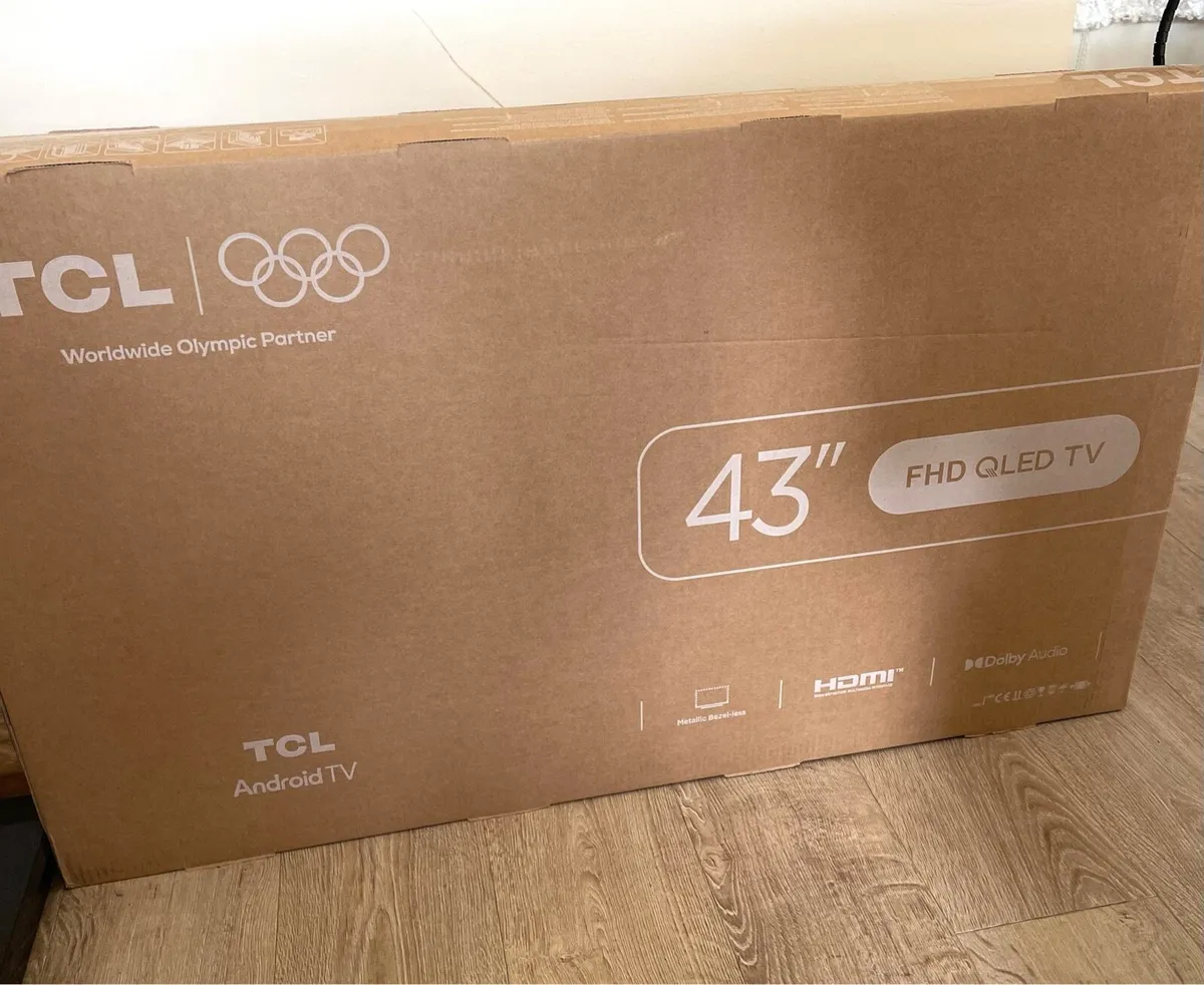 43 TCL TV - Image 1