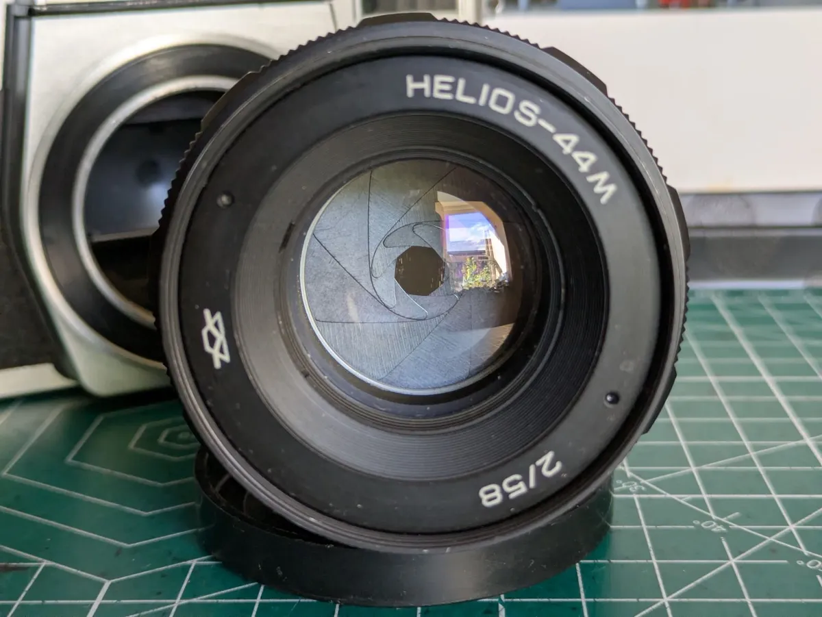 Helios "Swirly bokeh" Zeiss Biotar copy 58/ 2 + 📷 - Image 2