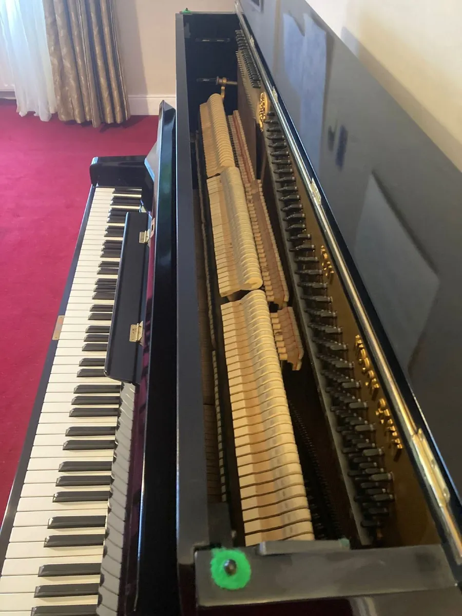 U1 Yamaha Upright Acoustic Piano - Image 1