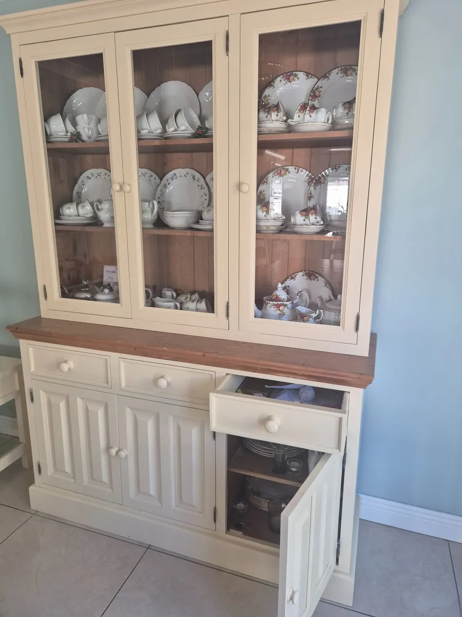 Kitchen Dresser - Image 3