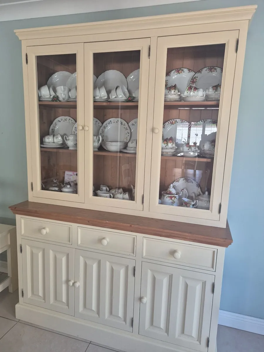 Kitchen Dresser - Image 2