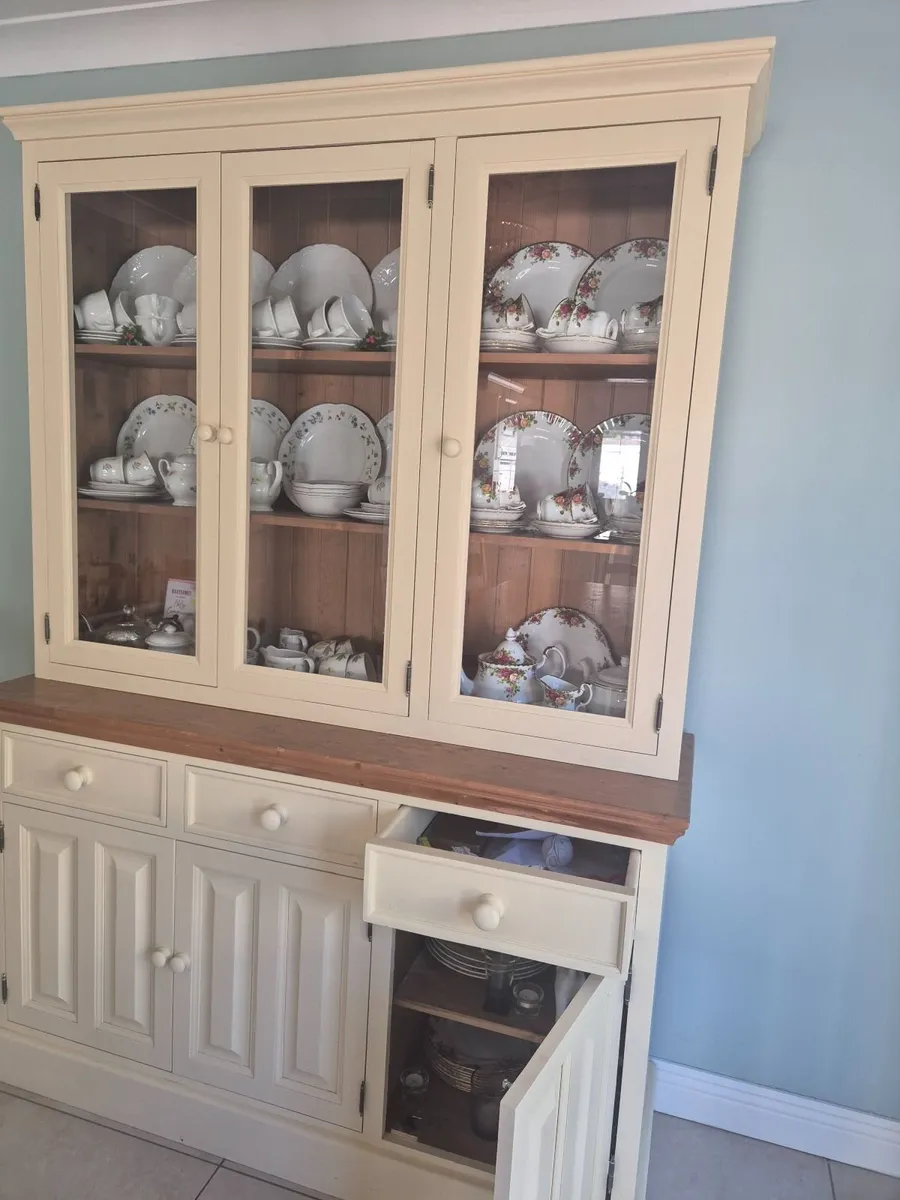 Kitchen Dresser - Image 4