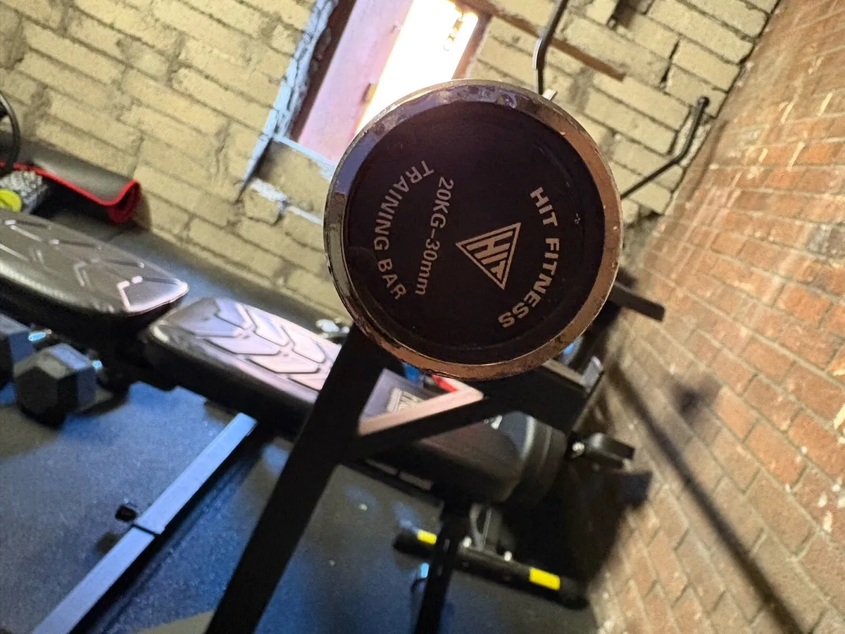 90kg plates and barbell - Image 2