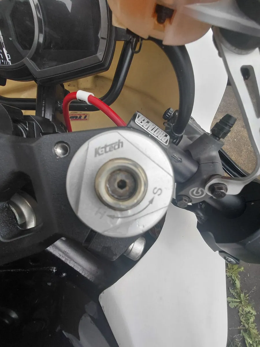 Motorbike - Image 2