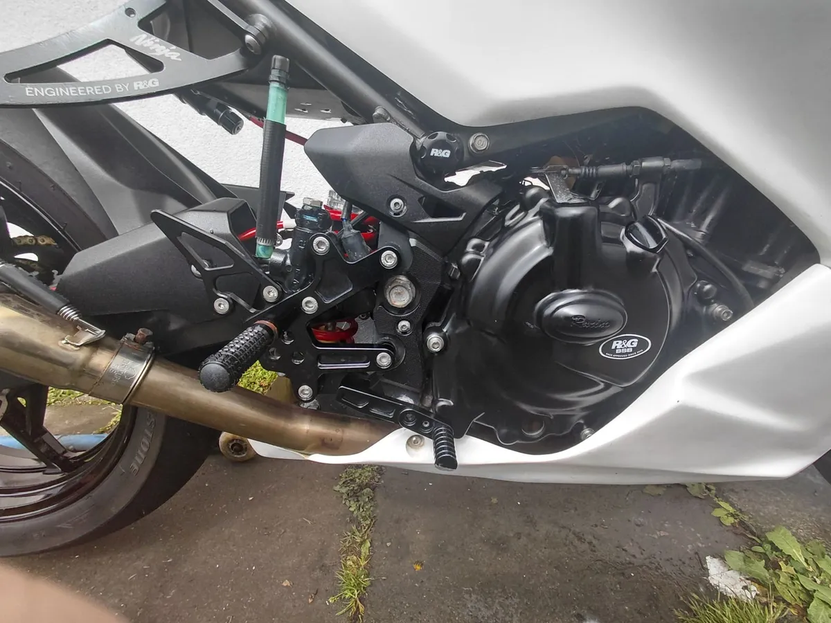Motorbike - Image 4