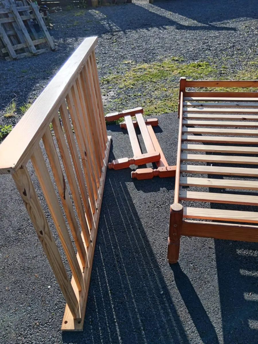 Single bed frames - Image 1