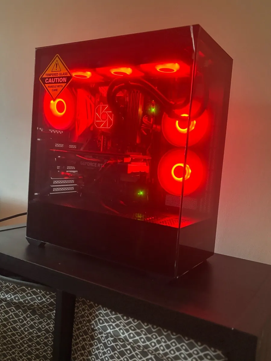 2070 SUPER 32gb ram Gaming Pc - Image 1