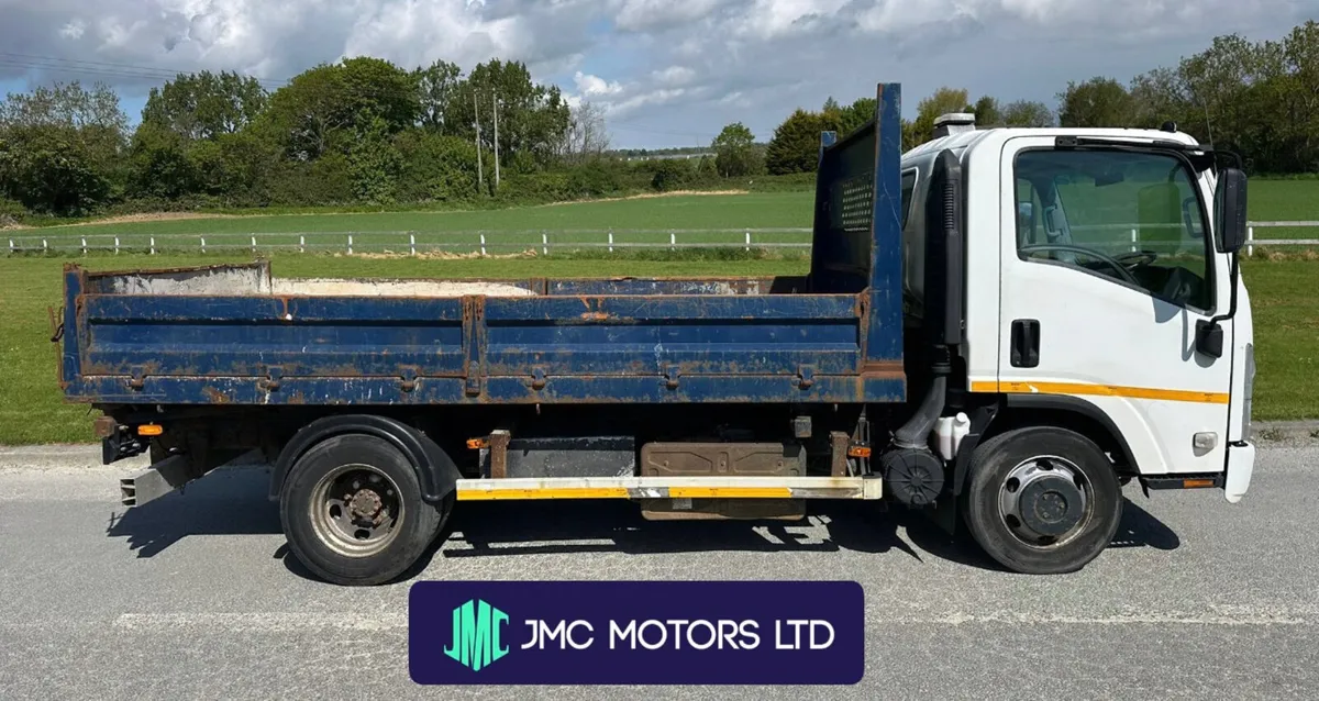 Isuzu Np 2017 3 Way Tipper - Image 2
