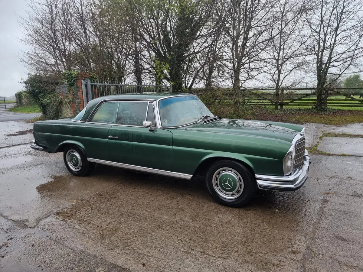 Mercedes 280SE 3.5 W111 RHD Coupe Moss Green - Image 1