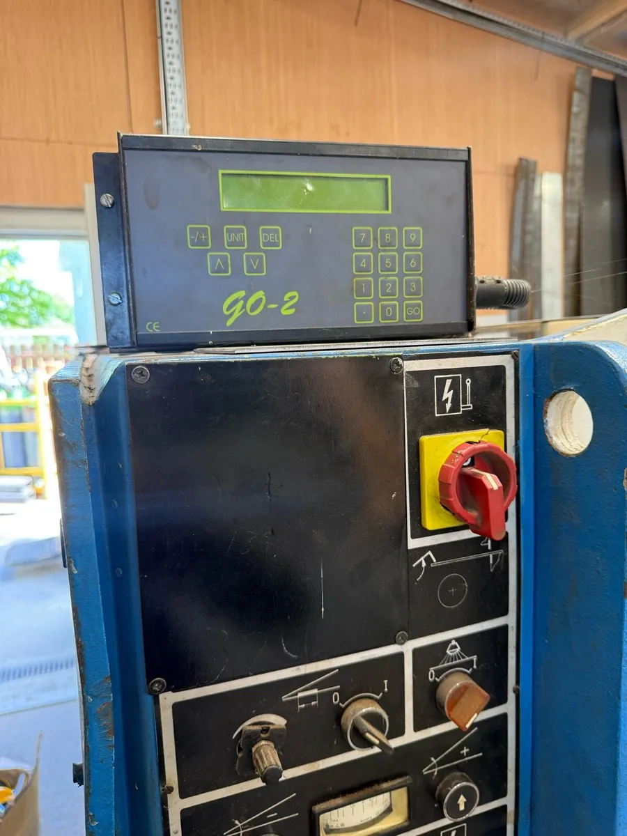 3000x6mm guillotine - Image 3