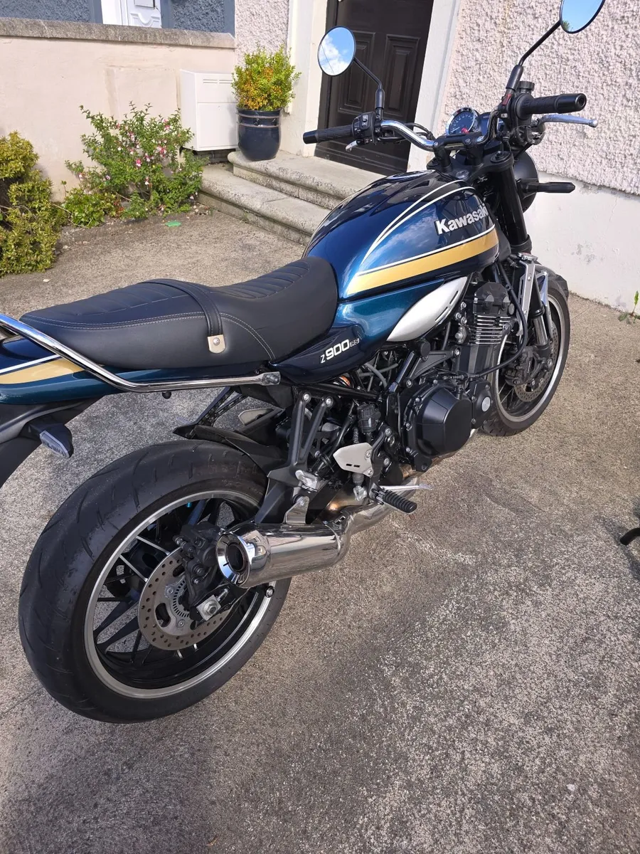 Kawasaki Z900RS 2022 MINT CONDITION - Image 1
