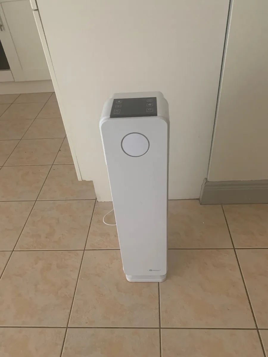 Air purifier - Image 1