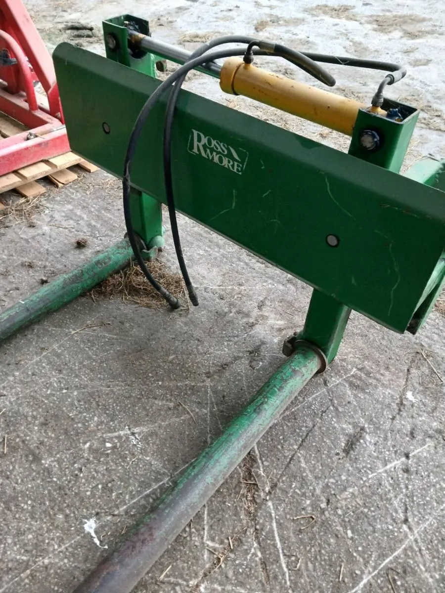 Rossmore Bale Handler - Image 2