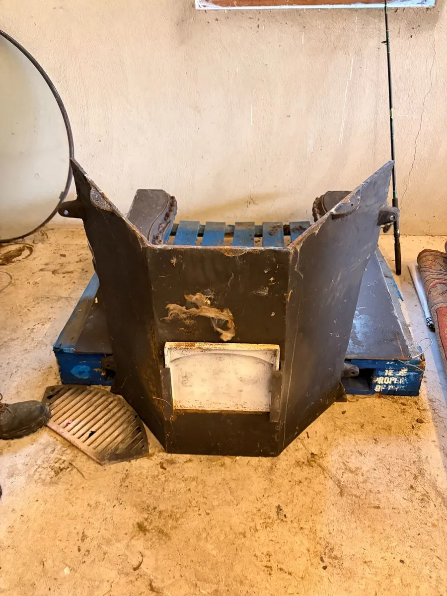 fire place and Tanning booth - Image 1