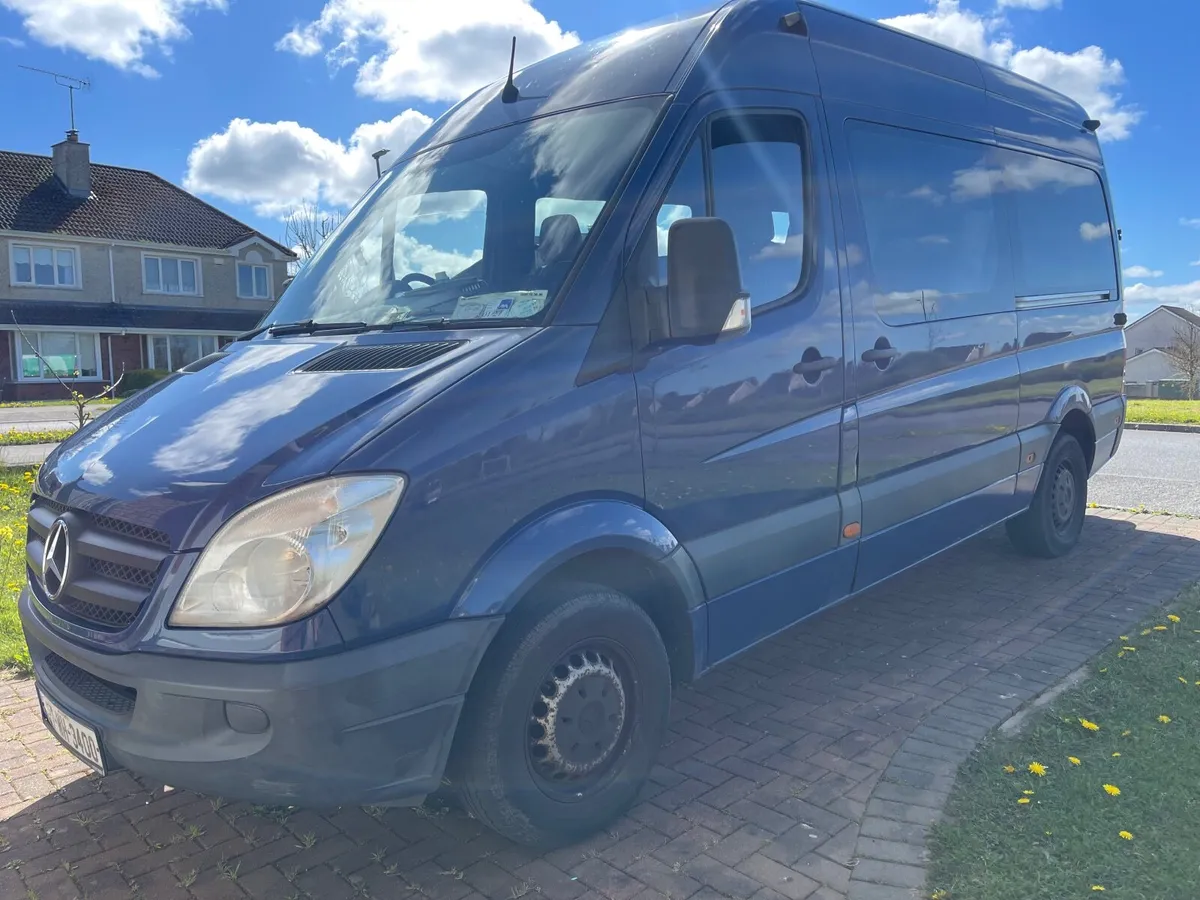 Mercedes-Benz Sprinter 2007 - Image 2
