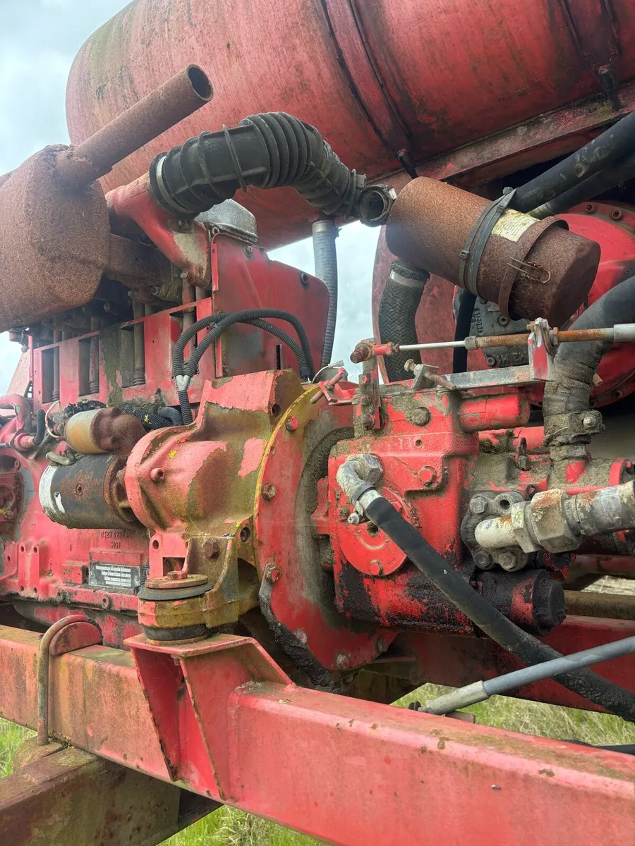 Deutz 4 cylinder engine air cooled - Image 3