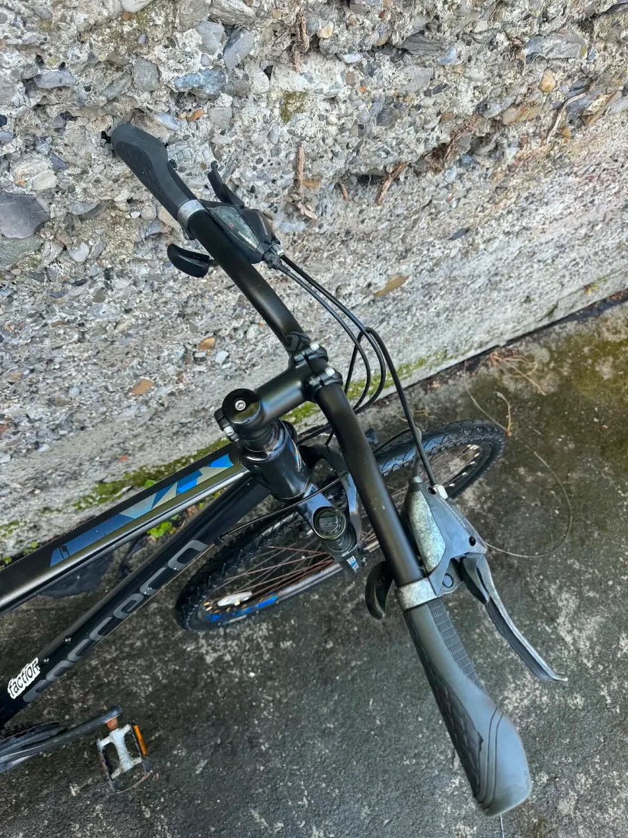 Carrera Hybrid Bike - Image 4