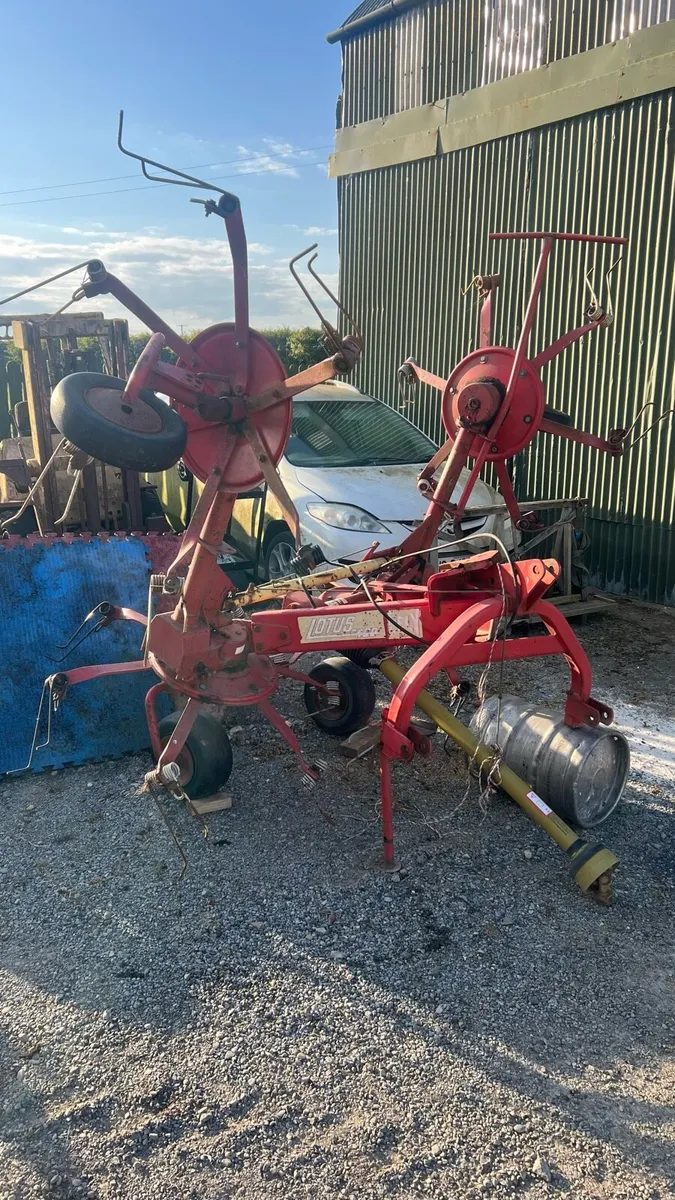 Lely Lotus 460 Tedder - Image 2